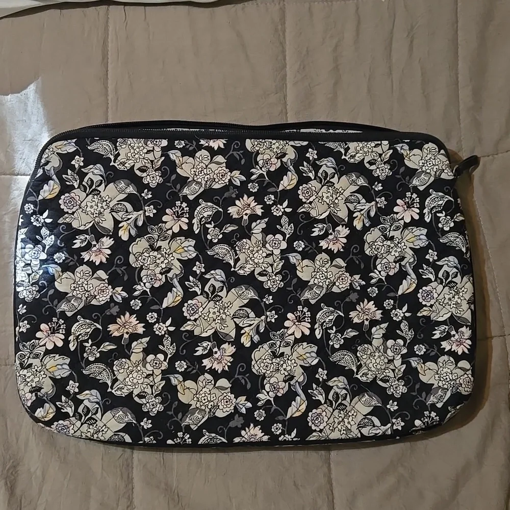 Vera Bradley Quilted Holland Gardens Laptop Briefcase